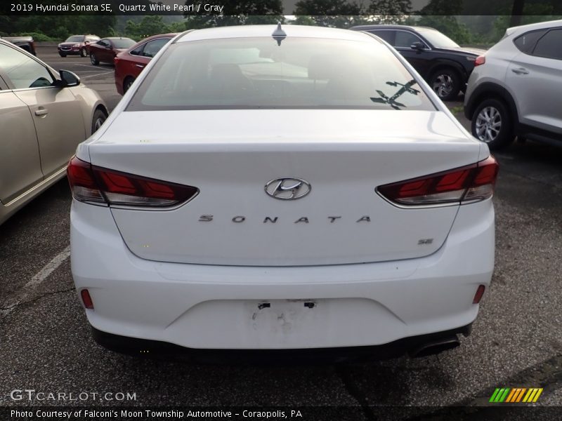 Quartz White Pearl / Gray 2019 Hyundai Sonata SE