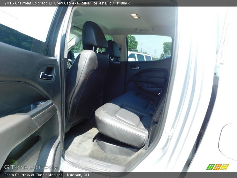 Silver Ice Metallic / Jet Black 2016 Chevrolet Colorado LT Crew Cab 4x4
