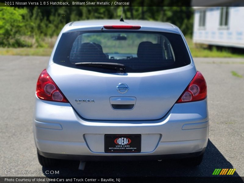 Brilliant Silver Metallic / Charcoal 2011 Nissan Versa 1.8 S Hatchback