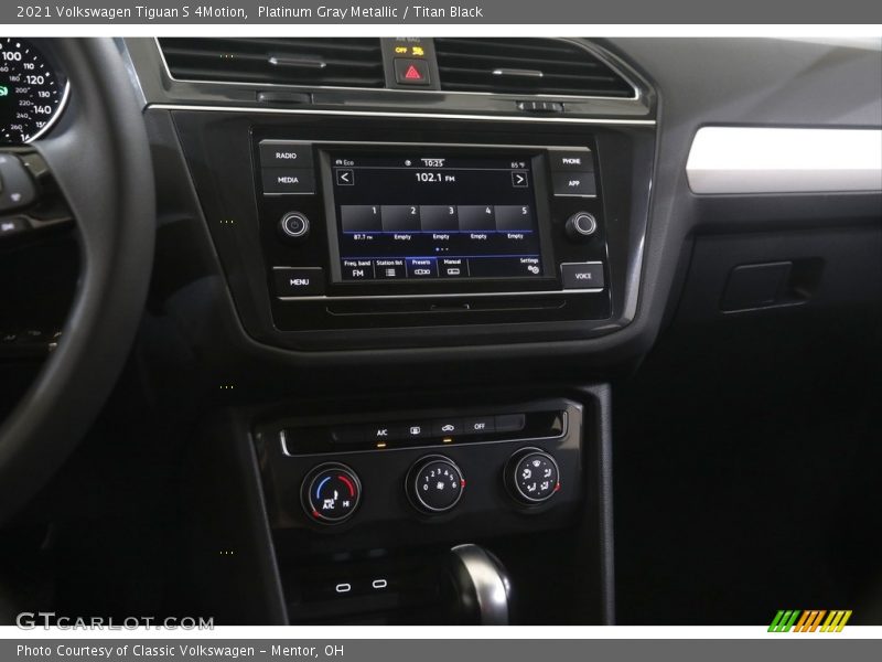 Platinum Gray Metallic / Titan Black 2021 Volkswagen Tiguan S 4Motion