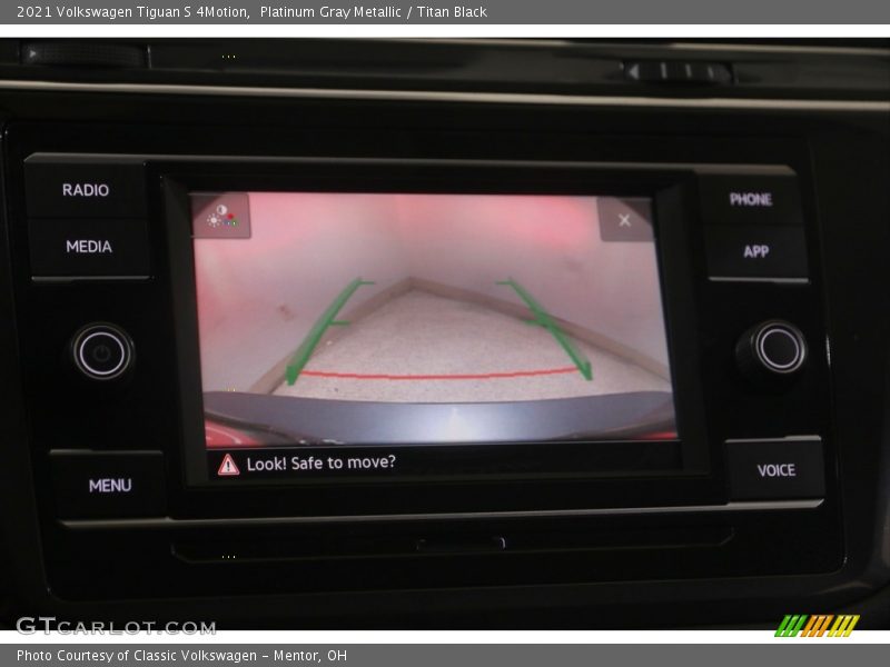 Platinum Gray Metallic / Titan Black 2021 Volkswagen Tiguan S 4Motion
