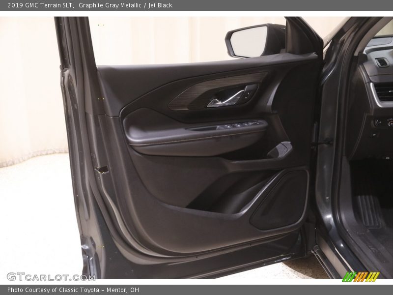 Graphite Gray Metallic / Jet Black 2019 GMC Terrain SLT