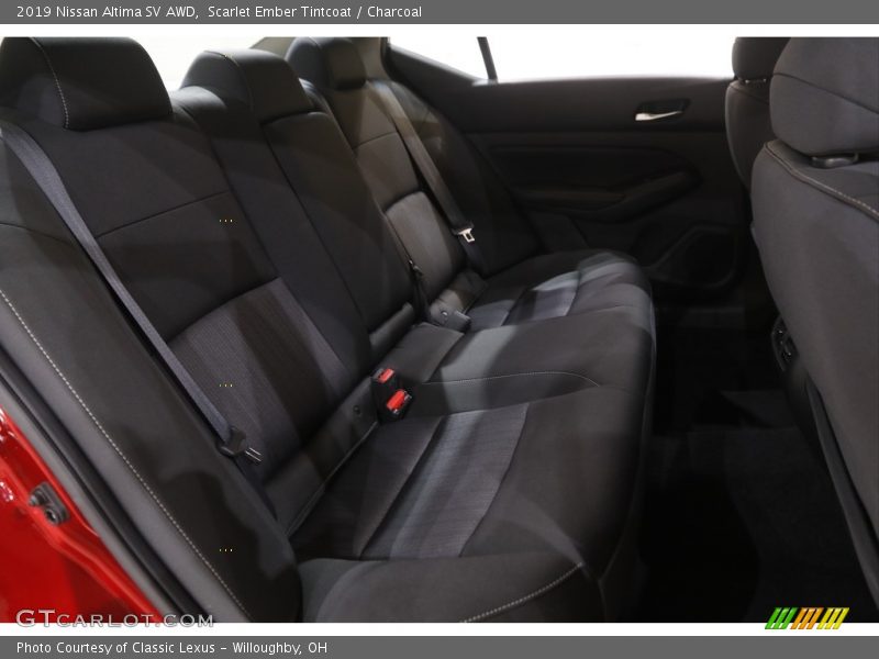 Scarlet Ember Tintcoat / Charcoal 2019 Nissan Altima SV AWD