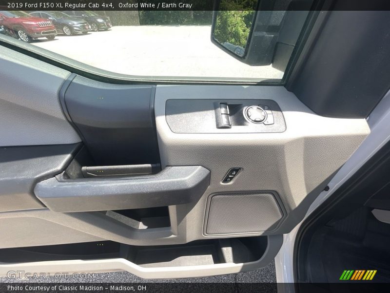 Oxford White / Earth Gray 2019 Ford F150 XL Regular Cab 4x4