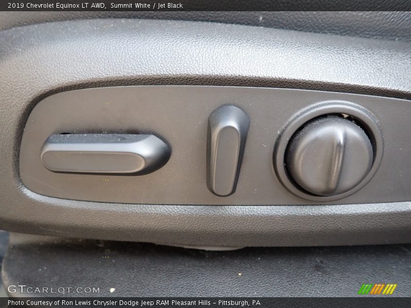 Summit White / Jet Black 2019 Chevrolet Equinox LT AWD