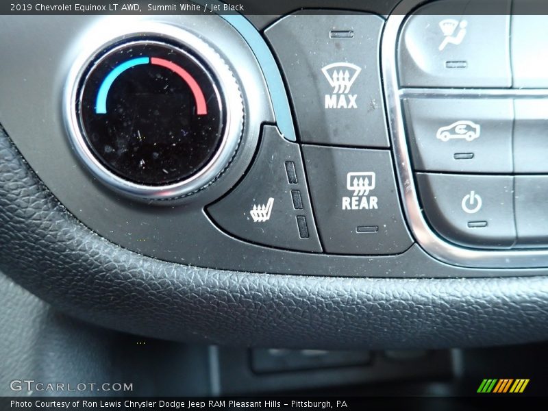 Summit White / Jet Black 2019 Chevrolet Equinox LT AWD