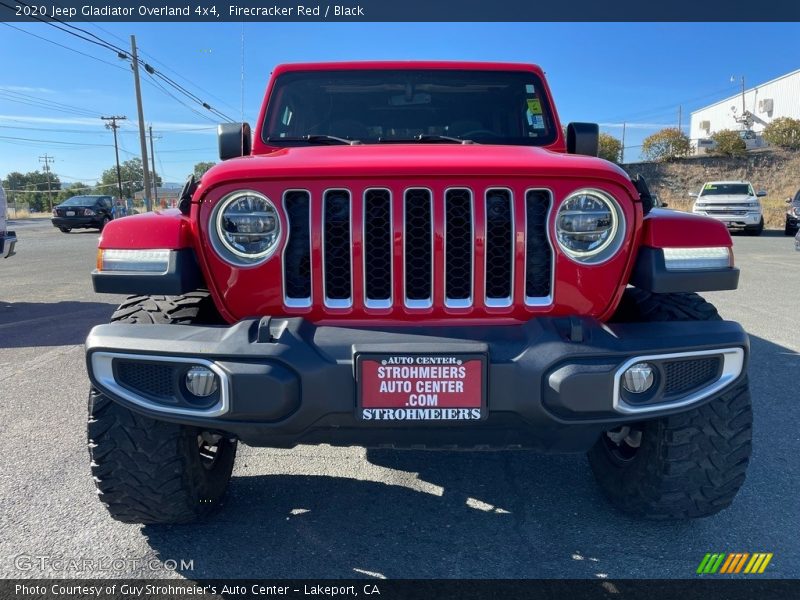 Firecracker Red / Black 2020 Jeep Gladiator Overland 4x4