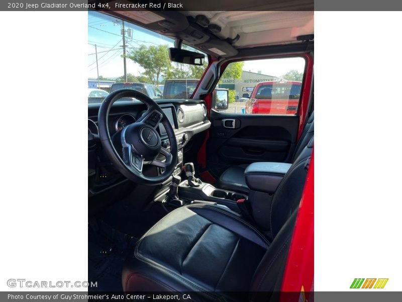 Firecracker Red / Black 2020 Jeep Gladiator Overland 4x4