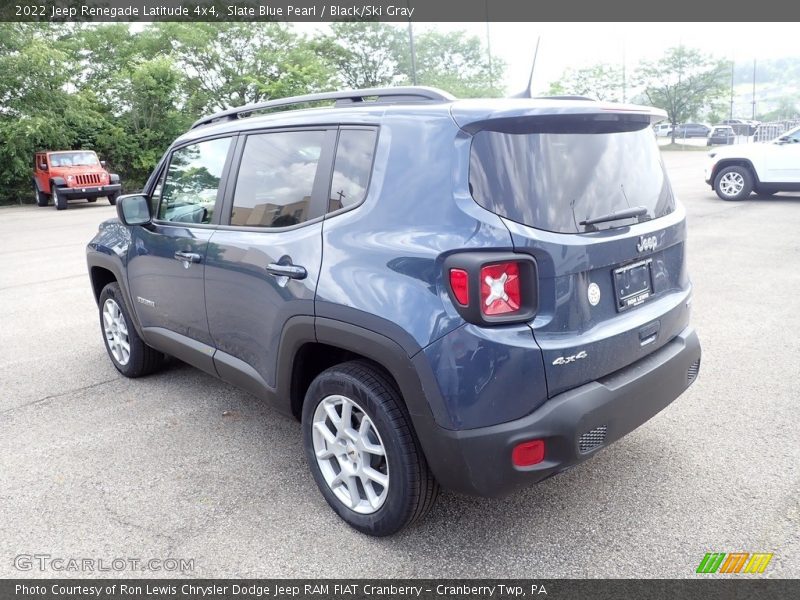 Slate Blue Pearl / Black/Ski Gray 2022 Jeep Renegade Latitude 4x4