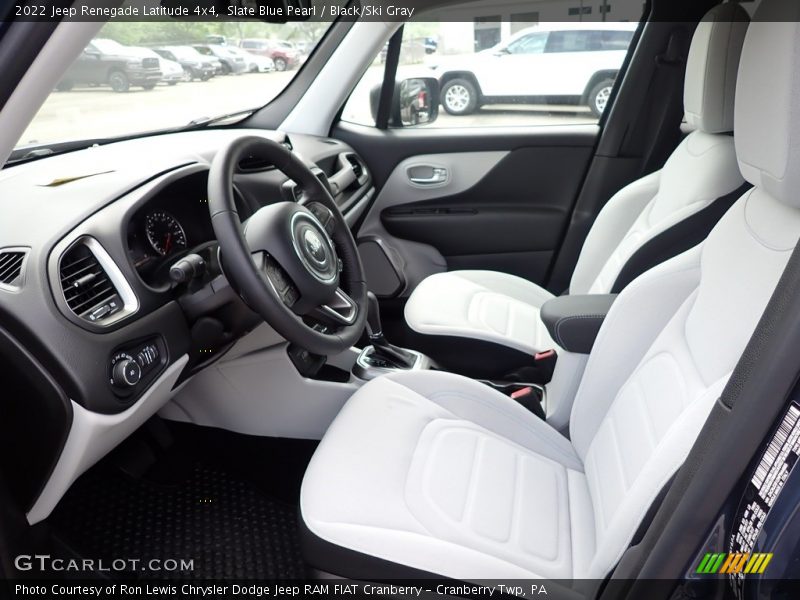  2022 Renegade Latitude 4x4 Black/Ski Gray Interior