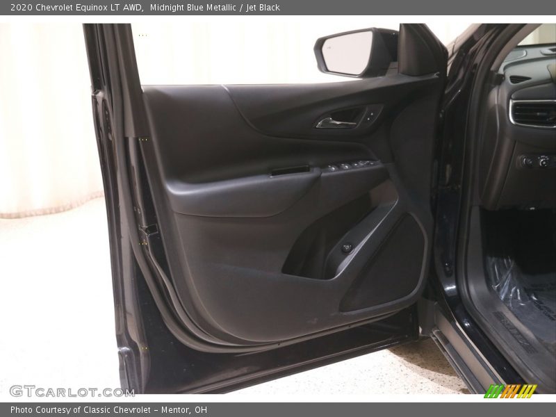 Midnight Blue Metallic / Jet Black 2020 Chevrolet Equinox LT AWD
