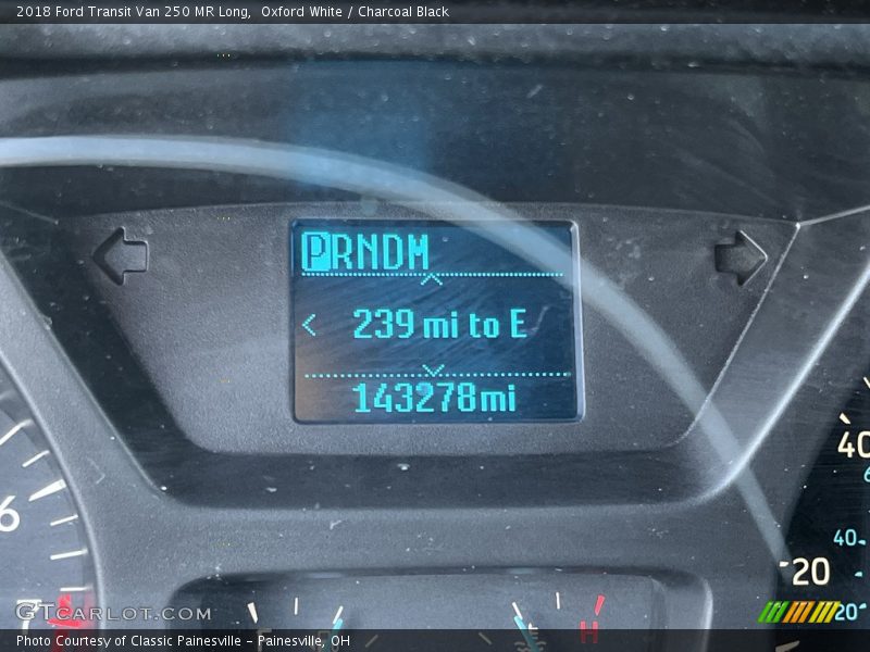 Oxford White / Charcoal Black 2018 Ford Transit Van 250 MR Long