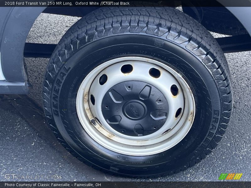 Oxford White / Charcoal Black 2018 Ford Transit Van 250 MR Long