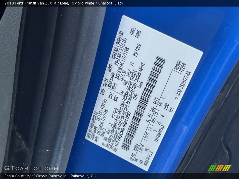 Oxford White / Charcoal Black 2018 Ford Transit Van 250 MR Long