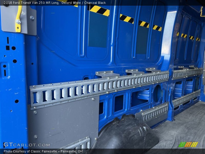 Oxford White / Charcoal Black 2018 Ford Transit Van 250 MR Long