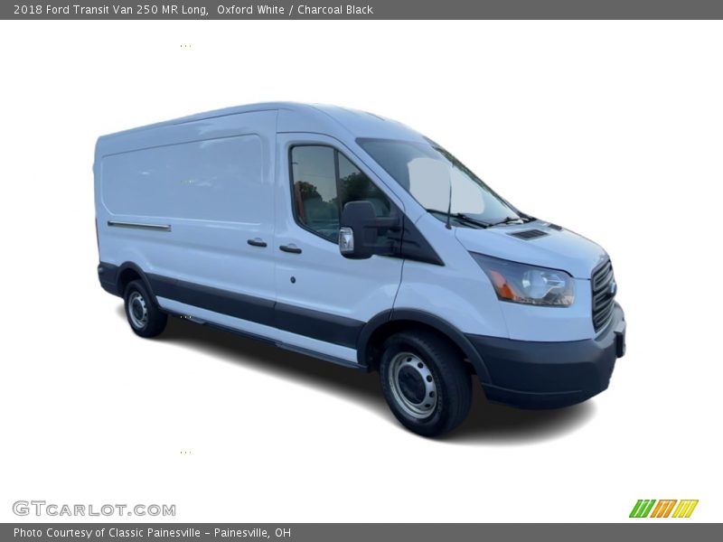 Oxford White / Charcoal Black 2018 Ford Transit Van 250 MR Long