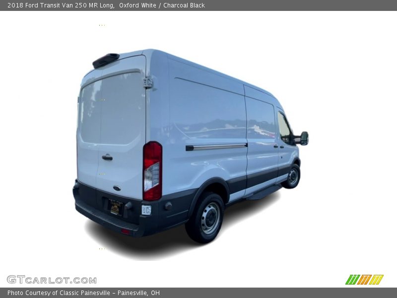 Oxford White / Charcoal Black 2018 Ford Transit Van 250 MR Long