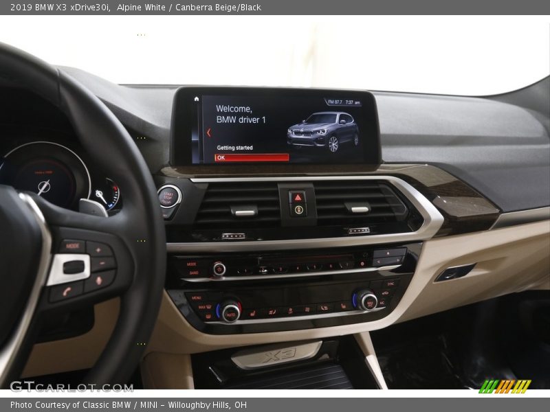 Alpine White / Canberra Beige/Black 2019 BMW X3 xDrive30i