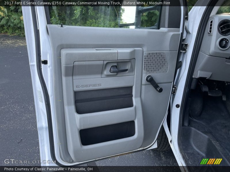 Door Panel of 2017 E Series Cutaway E350 Cutaway Commercial Moving Truck