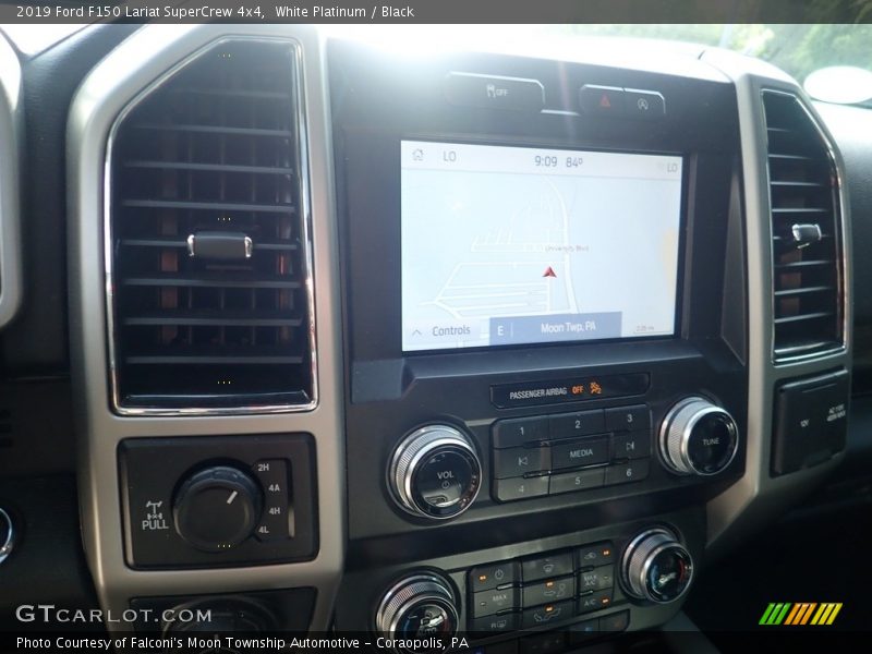 White Platinum / Black 2019 Ford F150 Lariat SuperCrew 4x4