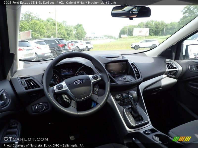 Oxford White / Medium Light Stone 2013 Ford Escape SE 1.6L EcoBoost 4WD