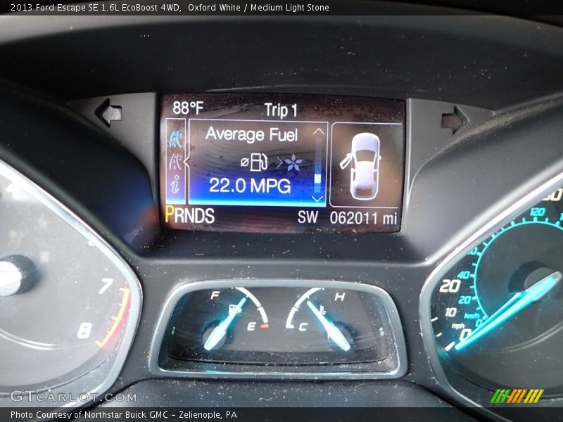 Oxford White / Medium Light Stone 2013 Ford Escape SE 1.6L EcoBoost 4WD