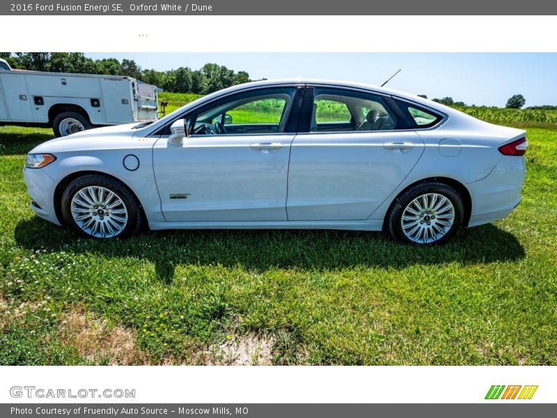 Oxford White / Dune 2016 Ford Fusion Energi SE