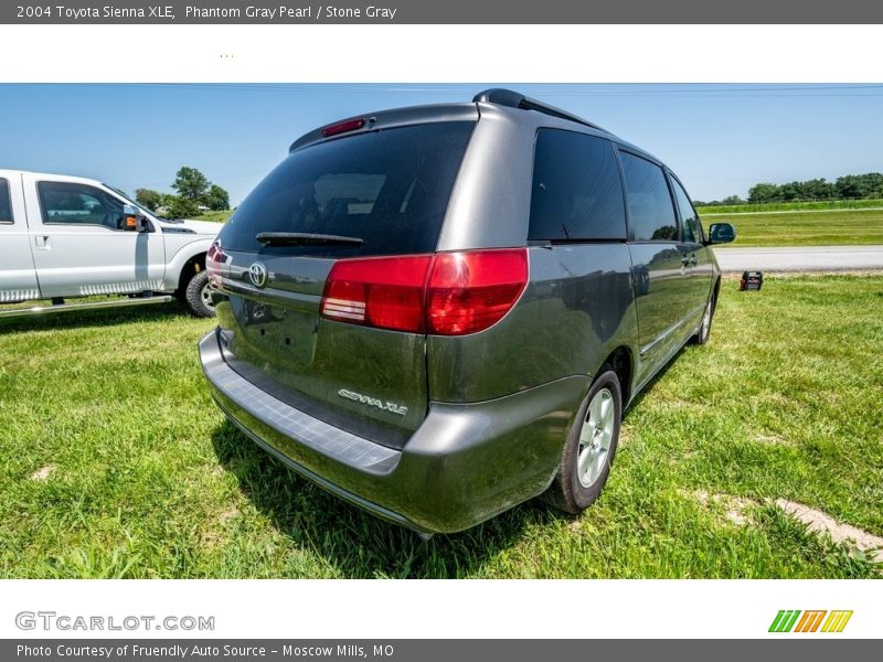 Phantom Gray Pearl / Stone Gray 2004 Toyota Sienna XLE