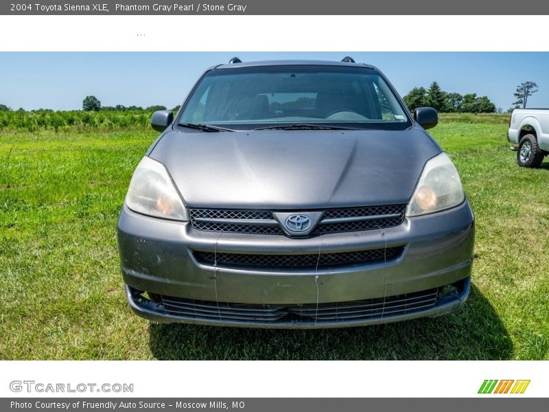 Phantom Gray Pearl / Stone Gray 2004 Toyota Sienna XLE