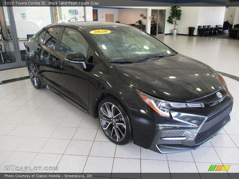 Black Sand Pearl / Light Gray 2020 Toyota Corolla SE