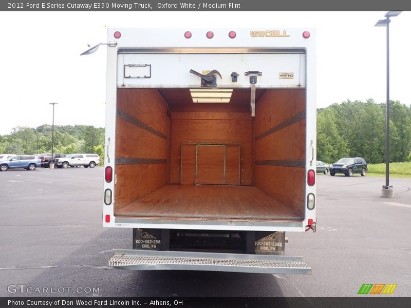 Oxford White / Medium Flint 2012 Ford E Series Cutaway E350 Moving Truck