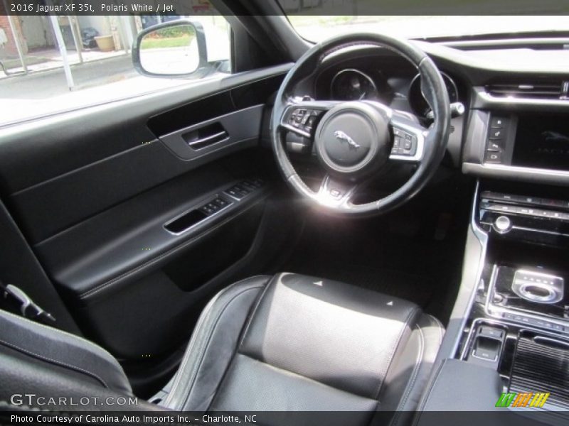 Polaris White / Jet 2016 Jaguar XF 35t