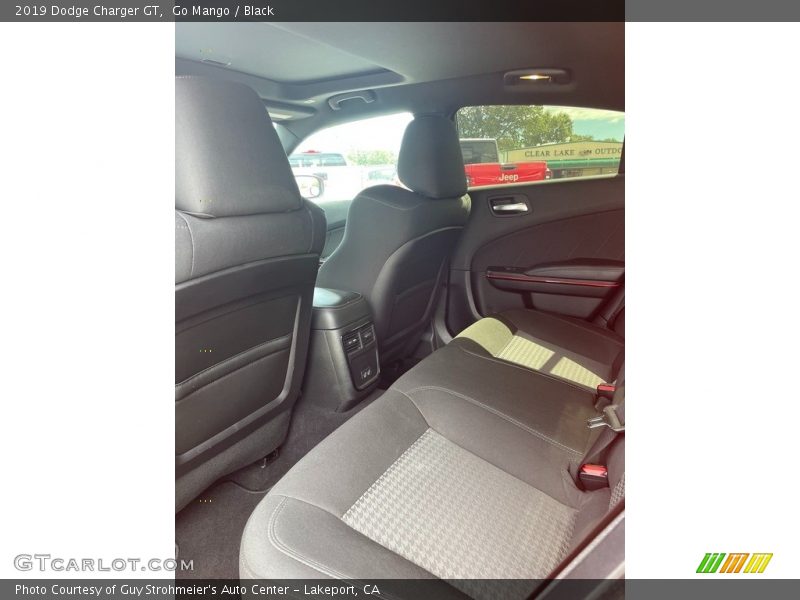 Go Mango / Black 2019 Dodge Charger GT