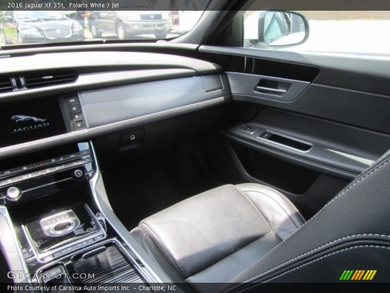 Polaris White / Jet 2016 Jaguar XF 35t