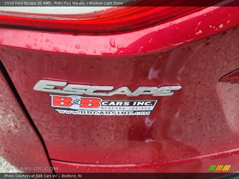Ruby Red Metallic / Medium Light Stone 2016 Ford Escape SE 4WD