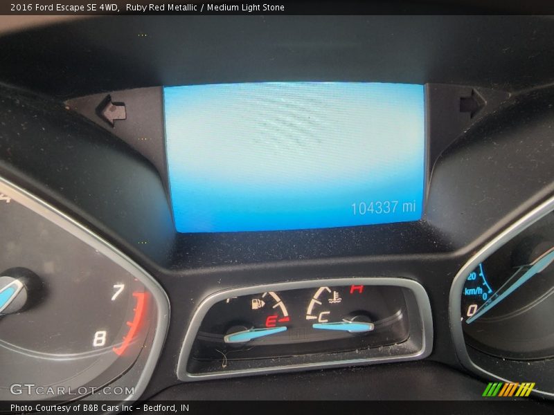 Ruby Red Metallic / Medium Light Stone 2016 Ford Escape SE 4WD