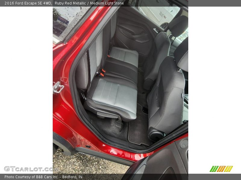 Ruby Red Metallic / Medium Light Stone 2016 Ford Escape SE 4WD