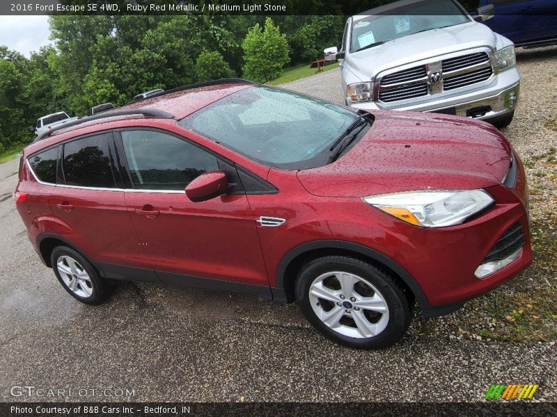 Ruby Red Metallic / Medium Light Stone 2016 Ford Escape SE 4WD