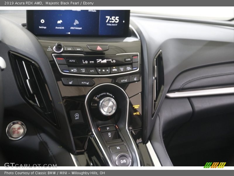 Controls of 2019 RDX AWD