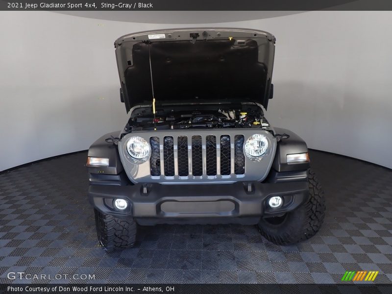 Sting-Gray / Black 2021 Jeep Gladiator Sport 4x4