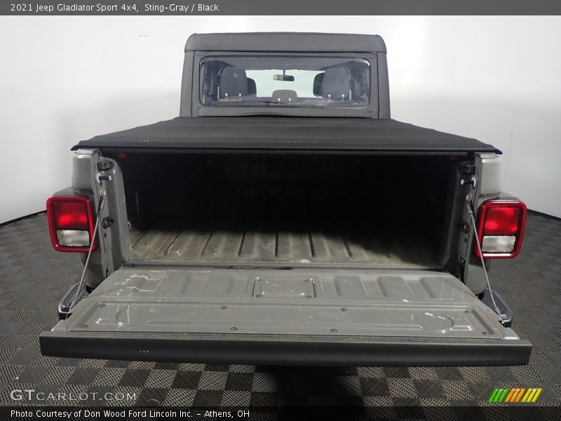 Sting-Gray / Black 2021 Jeep Gladiator Sport 4x4