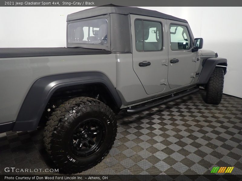 Sting-Gray / Black 2021 Jeep Gladiator Sport 4x4