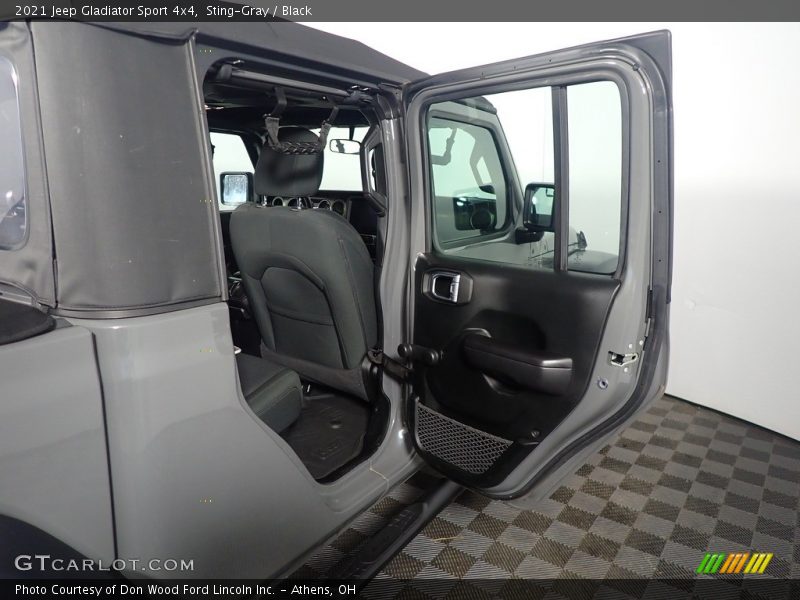Sting-Gray / Black 2021 Jeep Gladiator Sport 4x4