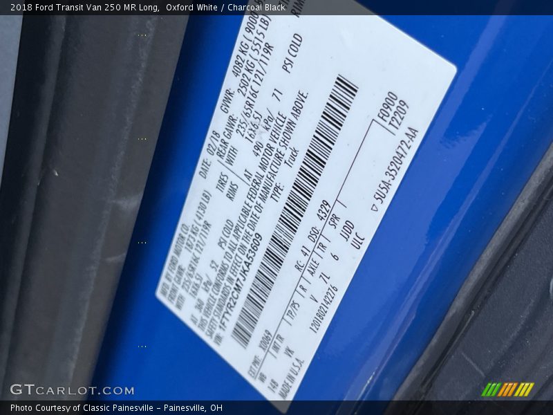 Oxford White / Charcoal Black 2018 Ford Transit Van 250 MR Long