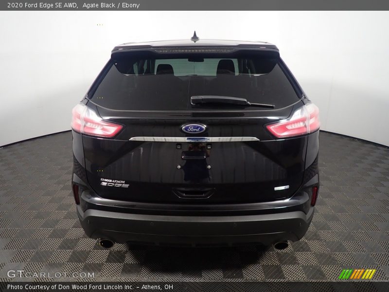 Agate Black / Ebony 2020 Ford Edge SE AWD