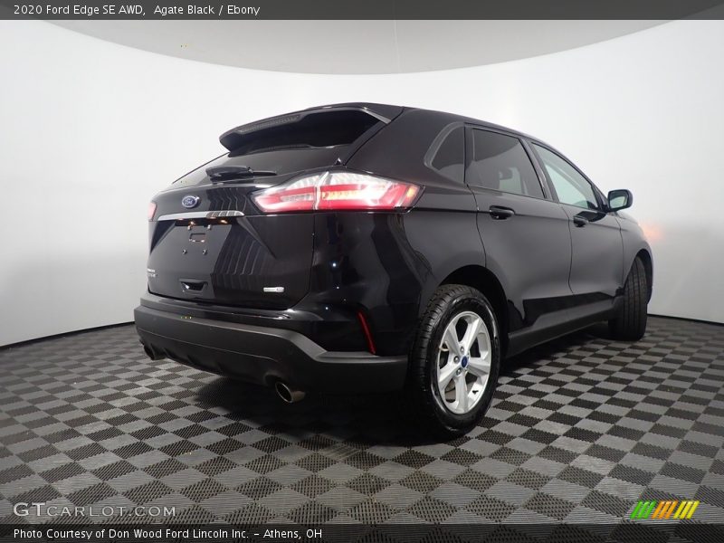 Agate Black / Ebony 2020 Ford Edge SE AWD