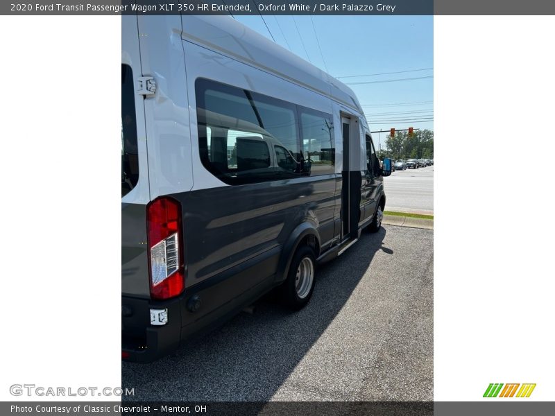 Oxford White / Dark Palazzo Grey 2020 Ford Transit Passenger Wagon XLT 350 HR Extended