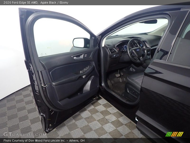 Agate Black / Ebony 2020 Ford Edge SE AWD