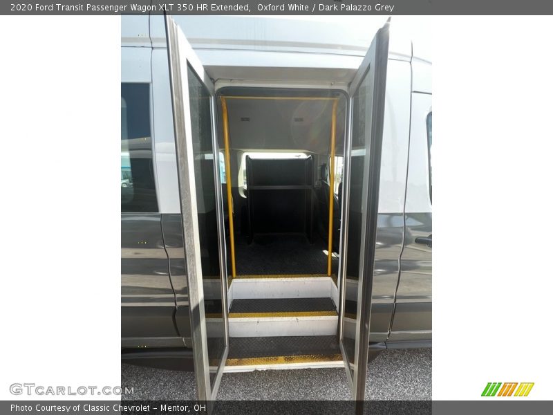 Oxford White / Dark Palazzo Grey 2020 Ford Transit Passenger Wagon XLT 350 HR Extended