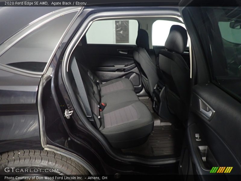 Agate Black / Ebony 2020 Ford Edge SE AWD